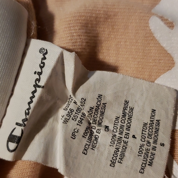 Champion Tee - Picture 7 of 7